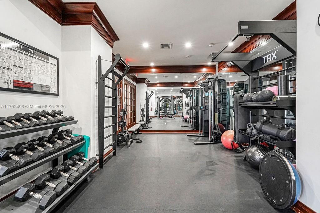 For Sale: $795,000 (2 beds, 2 baths, 1710 Square Feet)