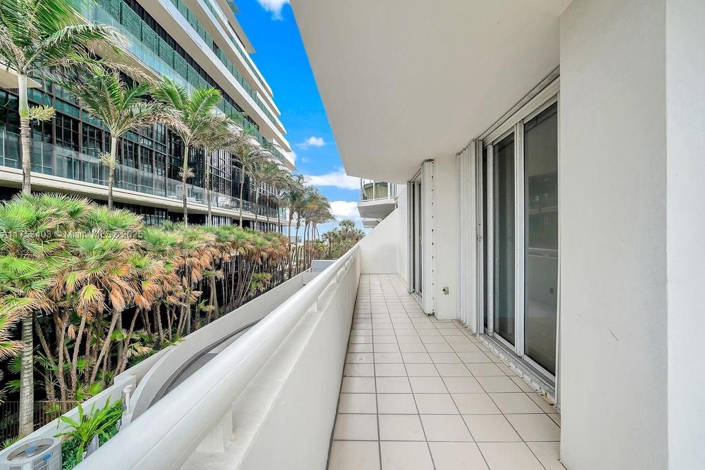 For Sale: $795,000 (2 beds, 2 baths, 1710 Square Feet)