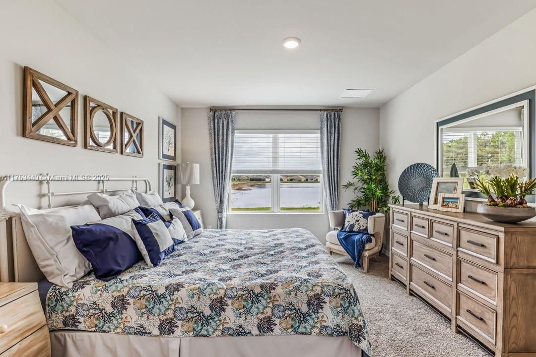 最近租的: $2,500 (4 贝兹, 2 浴室, 0 平方英尺)