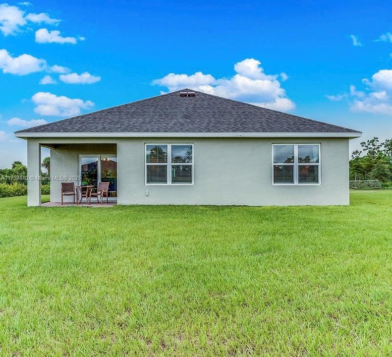 最近租的: $2,500 (4 贝兹, 2 浴室, 0 平方英尺)