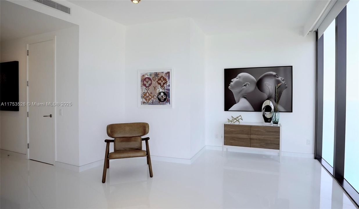 En Venta: $4,200,000 (3 camas, 4 baños, 3171 Pies cuadrados)