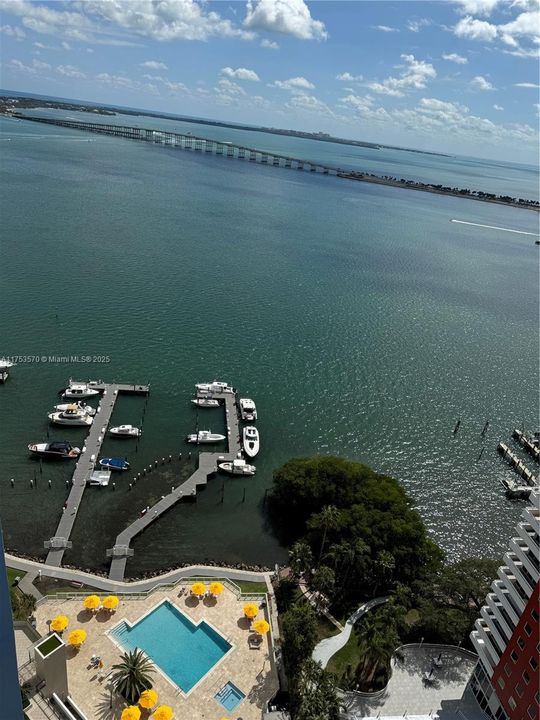 Vendido Recientemente: $1,199,000 (2 camas, 2 baños, 1895 Pies cuadrados)