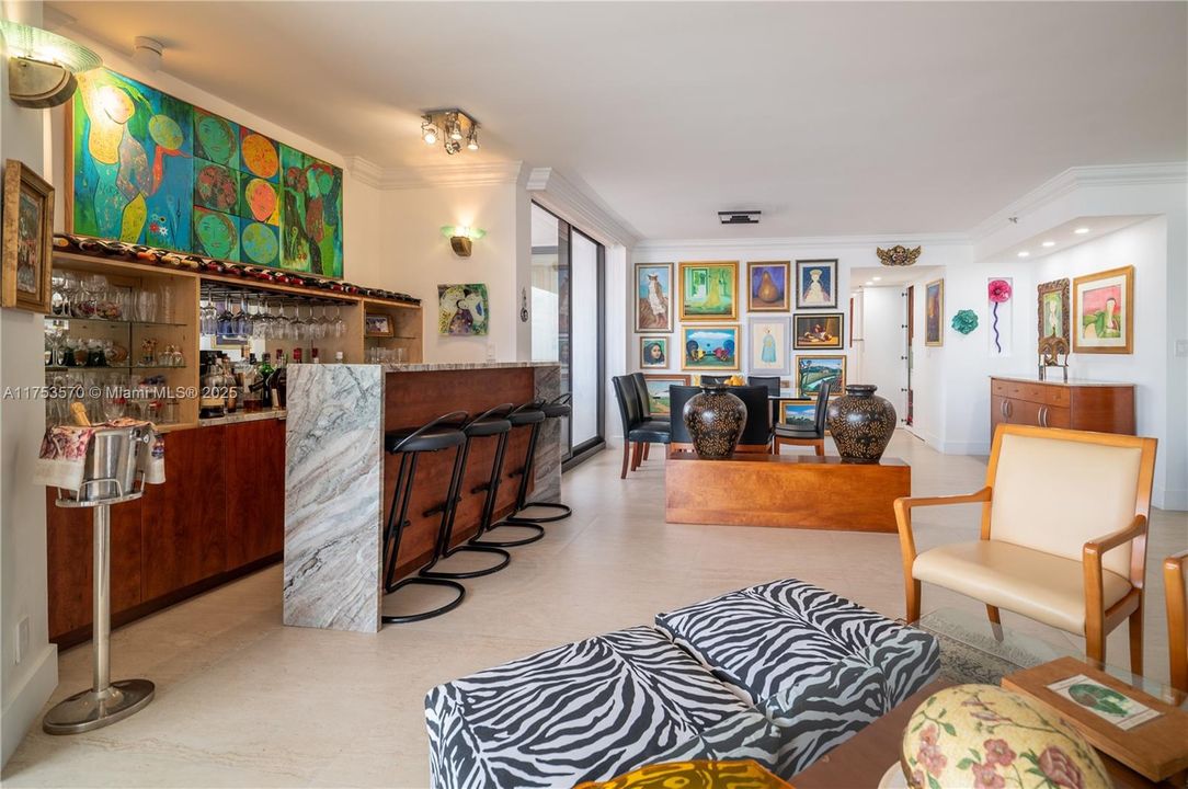 Vendido Recientemente: $1,199,000 (2 camas, 2 baños, 1895 Pies cuadrados)