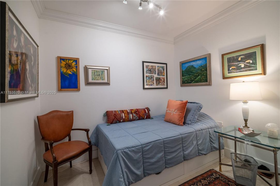 Vendido Recientemente: $1,199,000 (2 camas, 2 baños, 1895 Pies cuadrados)