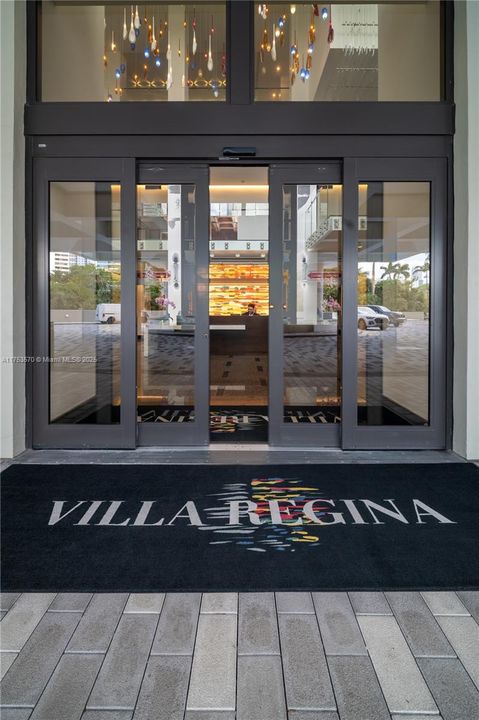 Vendido Recientemente: $1,199,000 (2 camas, 2 baños, 1895 Pies cuadrados)