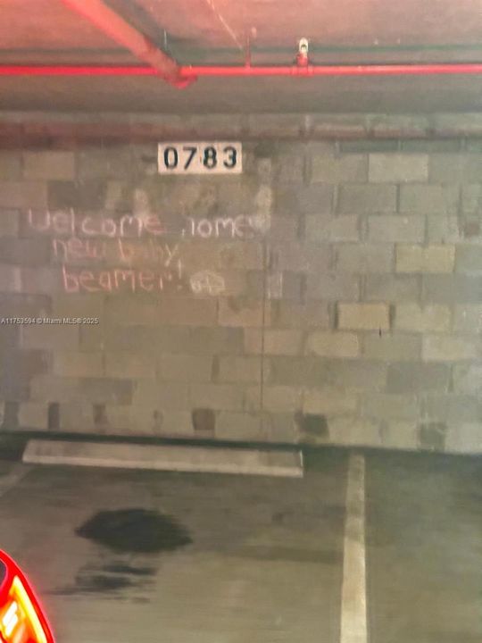 En Venta: $352,000 (1 camas, 1 baños, 825 Pies cuadrados)