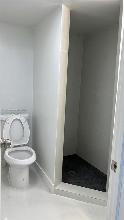 For Rent: $2,200 (2 beds, 2 baths, 750 Square Feet)