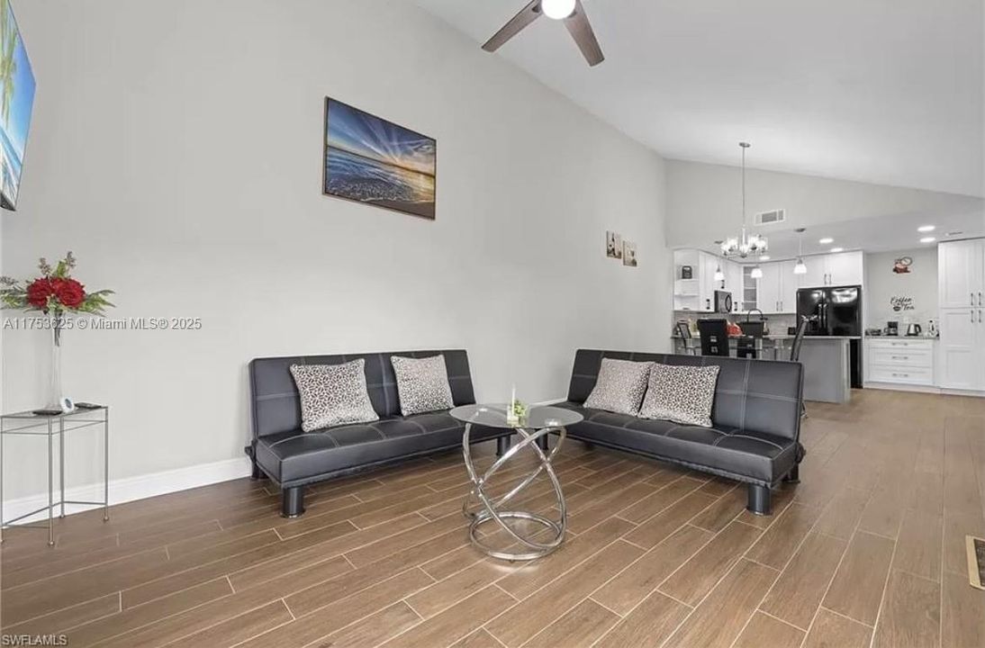 Недавно арендовано: $1,600 (2 спален, 2 ванн, 1041 Квадратных фут)