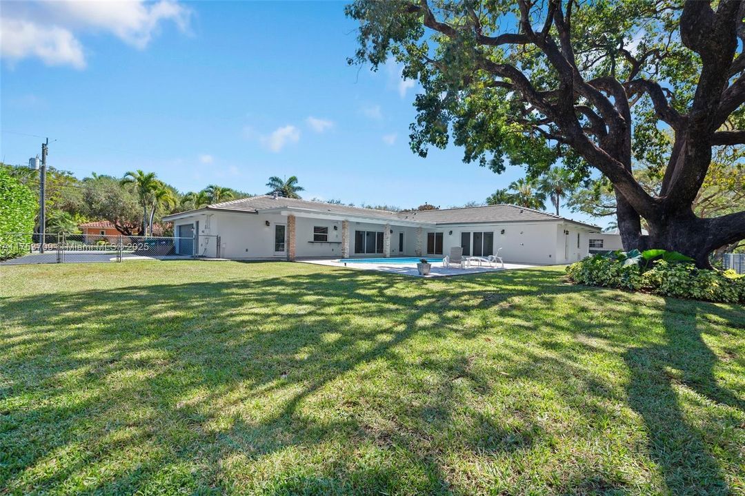 待售: $2,195,000 (5 贝兹, 3 浴室, 3203 平方英尺)