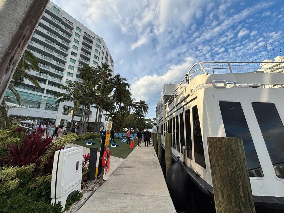 На продажу: $100,000 (1 спален, 1 ванн, 470 Квадратных фут)