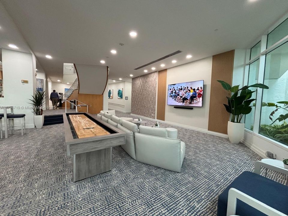 На продажу: $100,000 (1 спален, 1 ванн, 470 Квадратных фут)