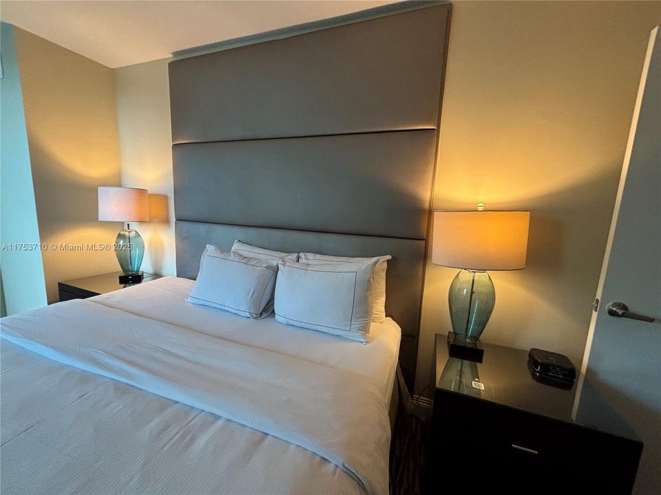 На продажу: $100,000 (1 спален, 1 ванн, 470 Квадратных фут)