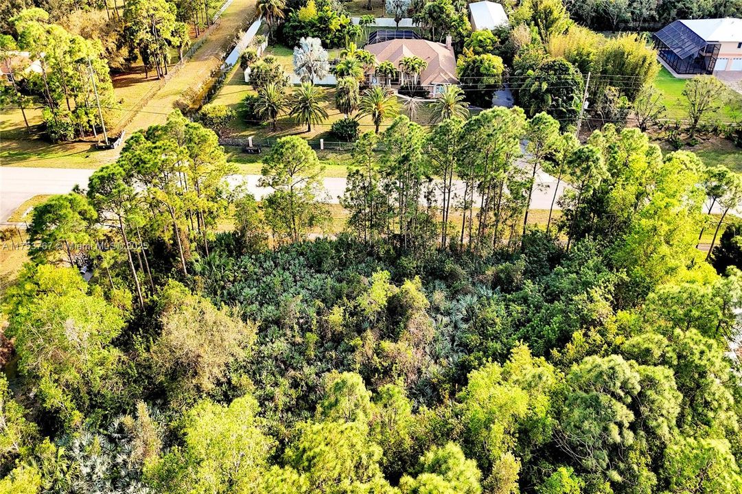 Недавно продано: $300,000 (1.40 acres)