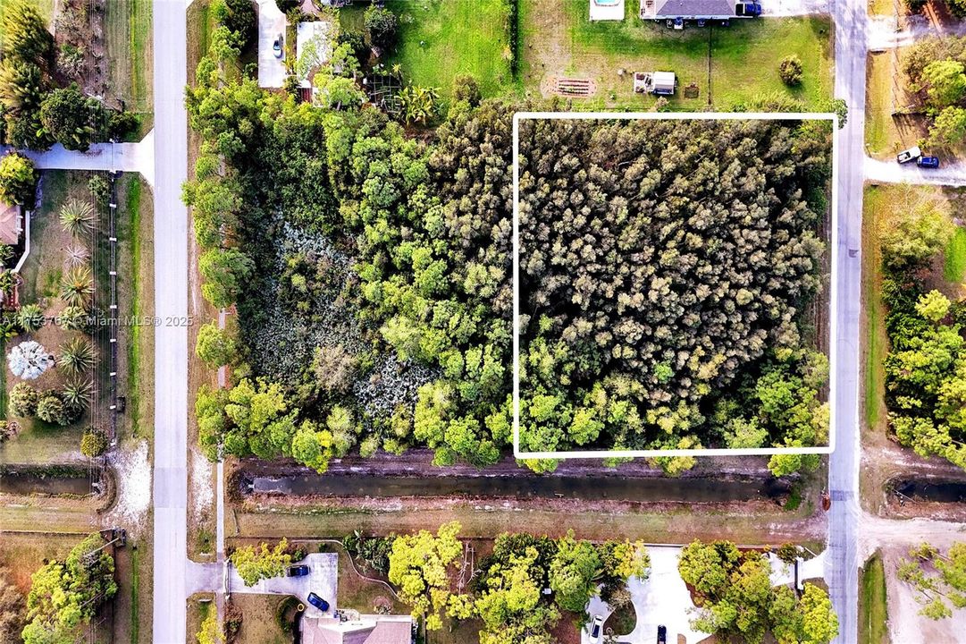 Недавно продано: $300,000 (1.40 acres)