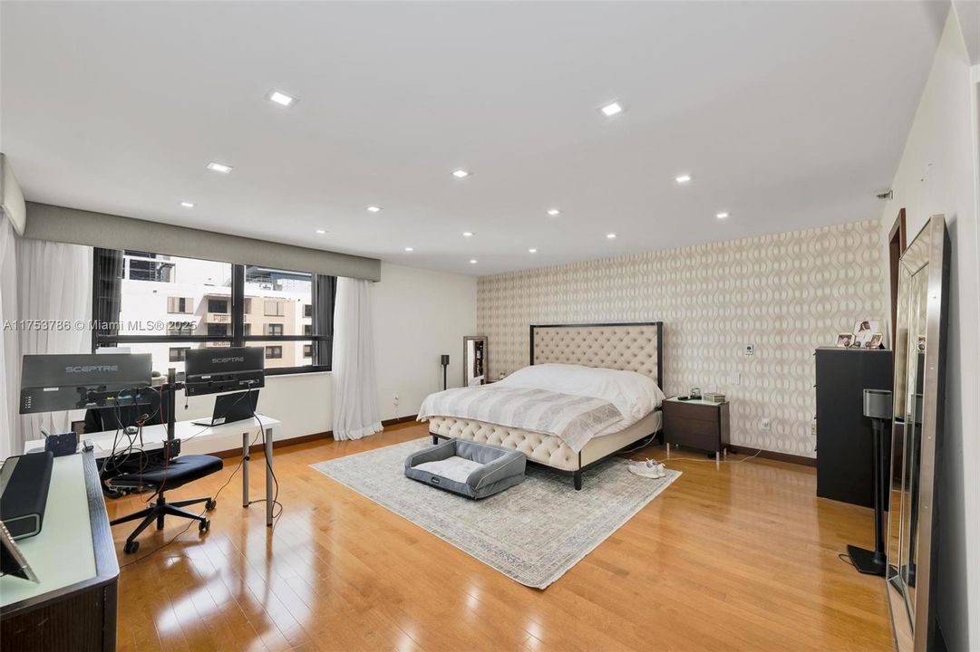 En Venta: $1,590,000 (2 camas, 2 baños, 1967 Pies cuadrados)