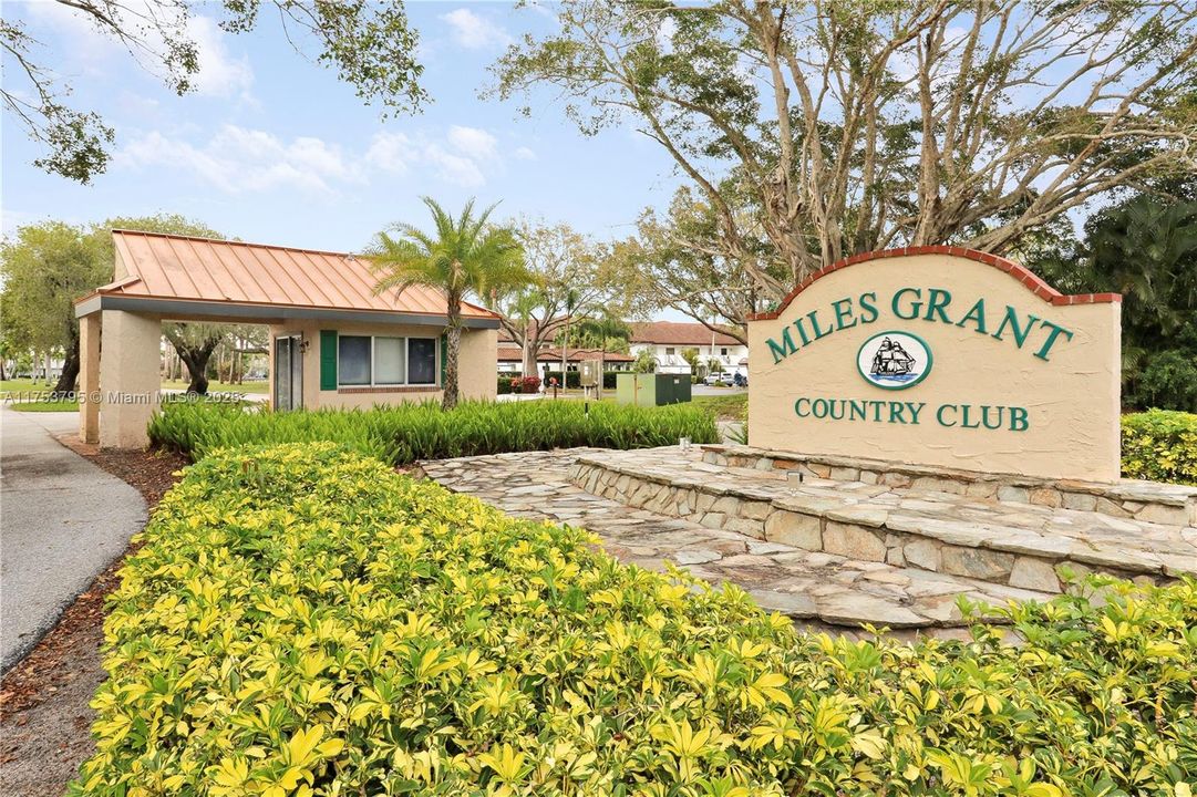 Recently Sold: $219,000 (2 beds, 2 baths, 1186 Square Feet)