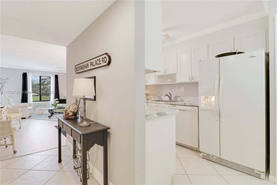 Recently Sold: $219,000 (2 beds, 2 baths, 1186 Square Feet)