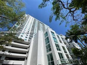 En Venta: $349,000 (2 camas, 2 baños, 948 Pies cuadrados)