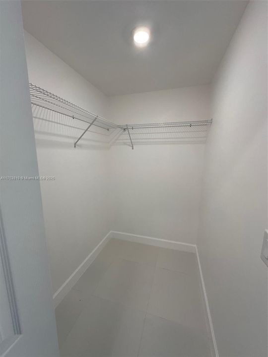 最近售出: $515,000 (0 贝兹, 0 浴室, 0 平方英尺)