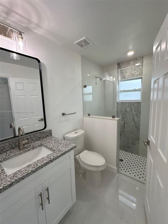 最近售出: $515,000 (0 贝兹, 0 浴室, 0 平方英尺)