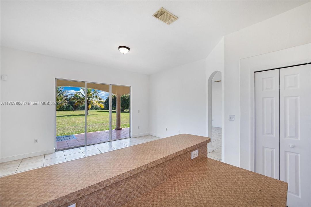 Recently Sold: $766,000 (4 beds, 2 baths, 1834 Square Feet)