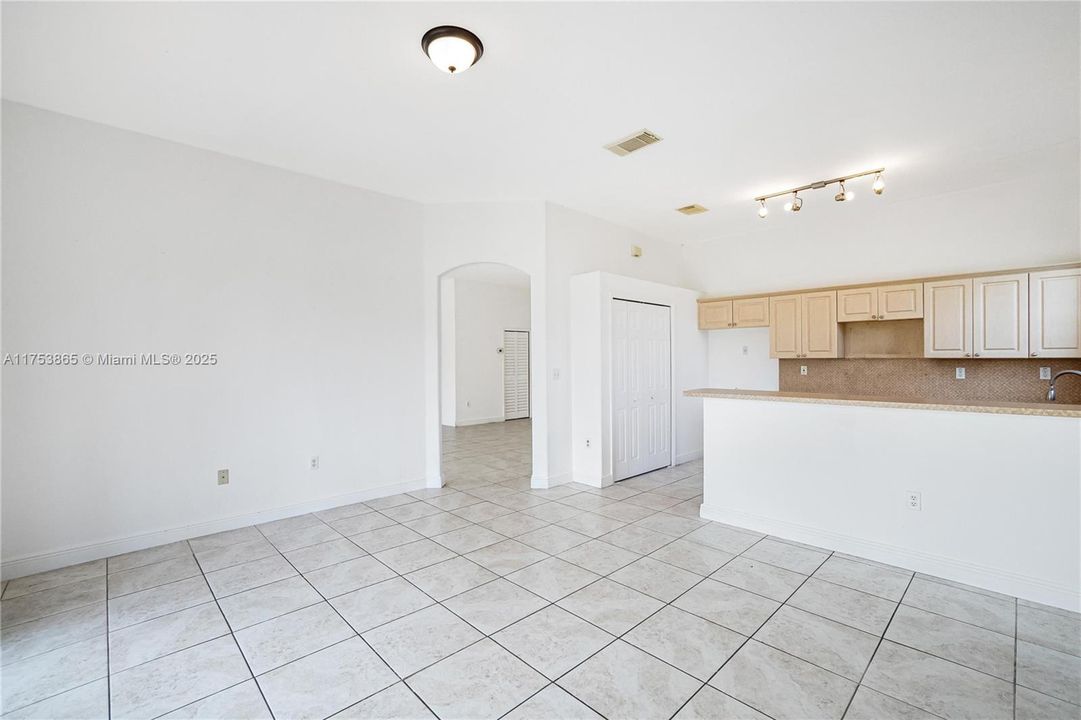 Recently Sold: $766,000 (4 beds, 2 baths, 1834 Square Feet)