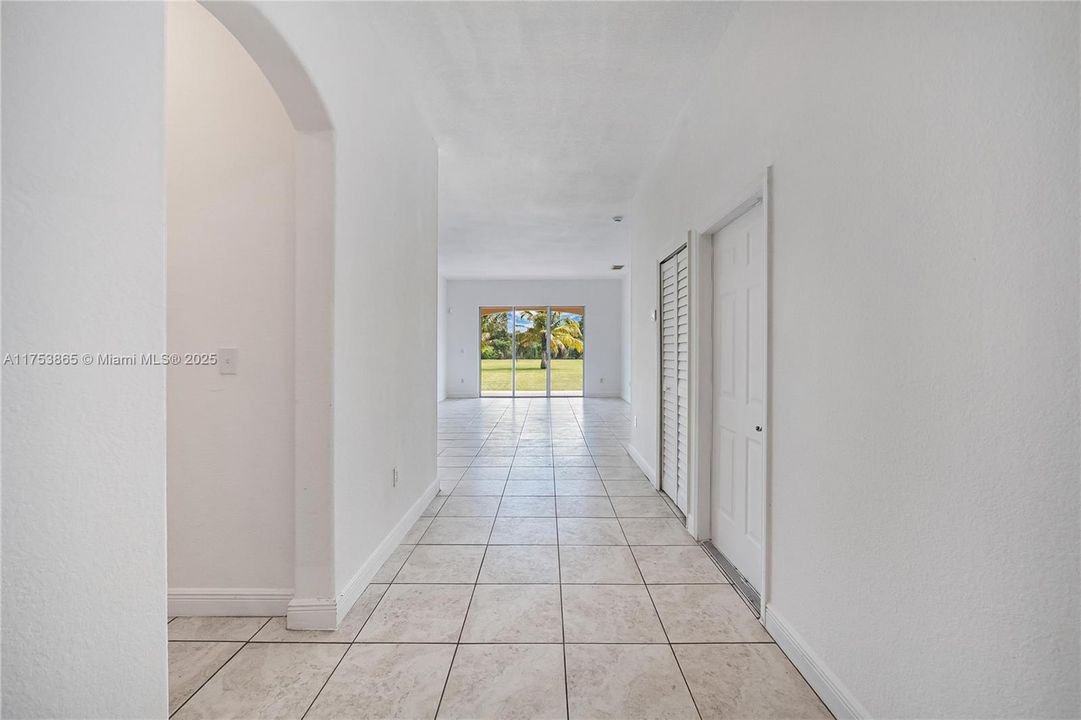 Recently Sold: $766,000 (4 beds, 2 baths, 1834 Square Feet)