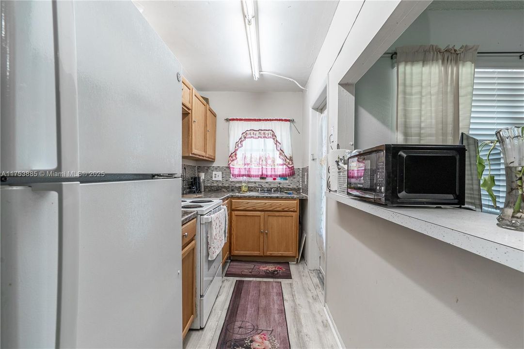 Vendido Recientemente: $109,900 (1 camas, 1 baños, 720 Pies cuadrados)