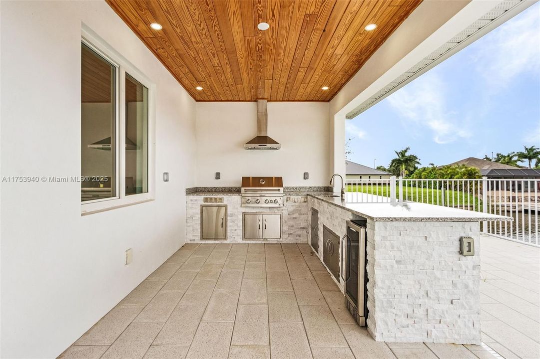 Recently Sold: $1,100,000 (4 beds, 3 baths, 0 Square Feet)