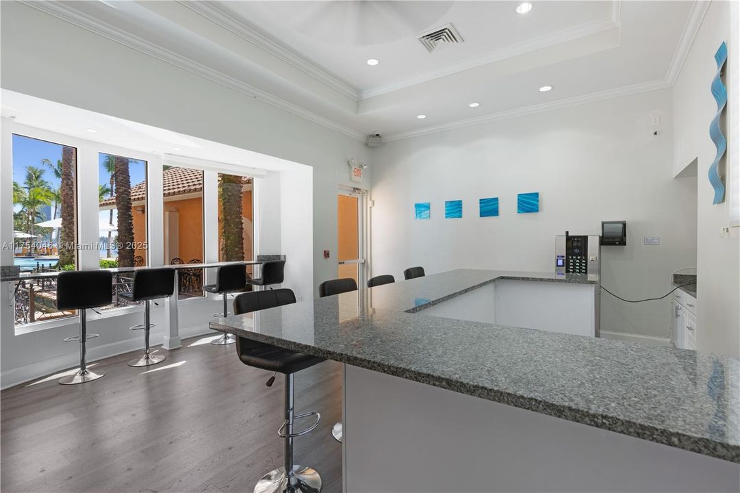 Recently Sold: $849,000 (3 beds, 3 baths, 1849 Square Feet)