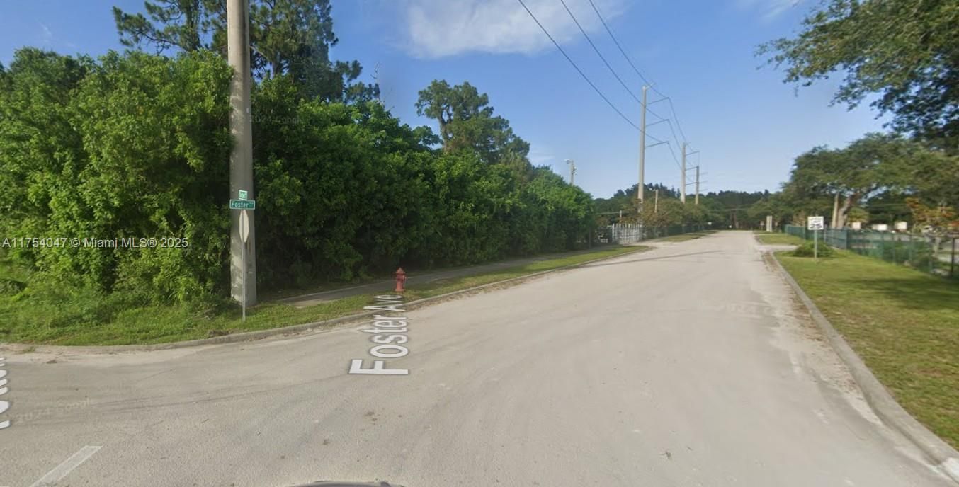 En Venta: $35,000 (0.16 acres)