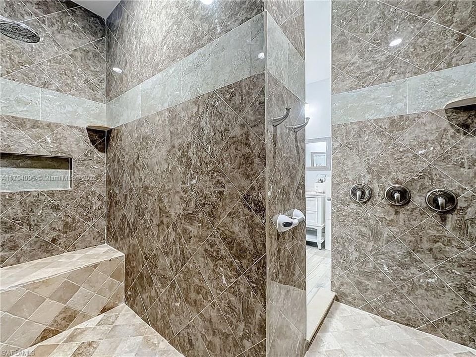 7684 COUNTY RD 78FORT DENAUD, FL 33935