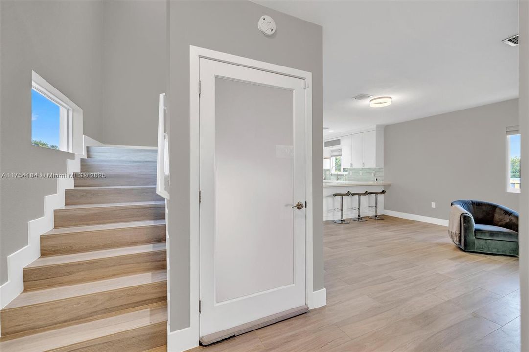 For Rent: $4,000 (3 beds, 2 baths, 1632 Square Feet)