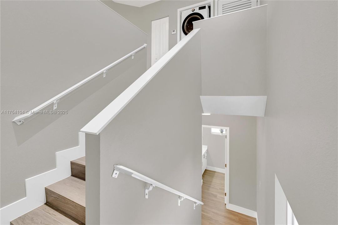 For Rent: $4,000 (3 beds, 2 baths, 1632 Square Feet)