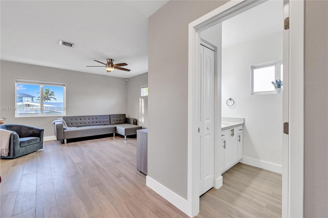 For Rent: $4,000 (3 beds, 2 baths, 1632 Square Feet)