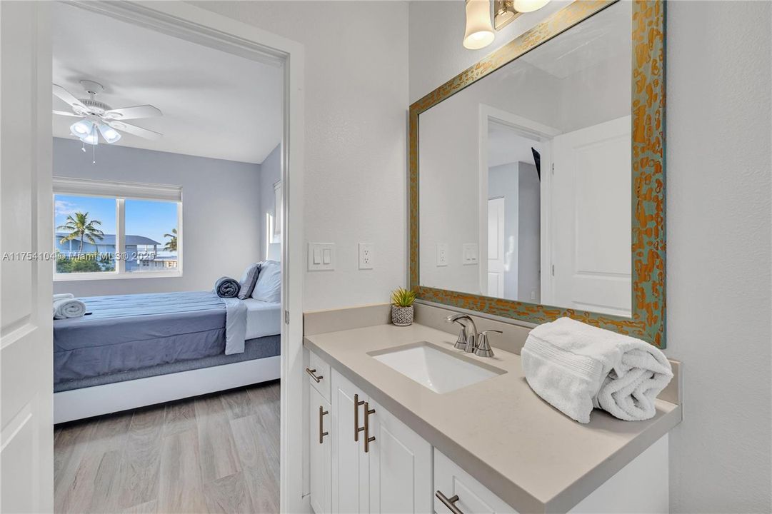 For Rent: $4,000 (3 beds, 2 baths, 1632 Square Feet)