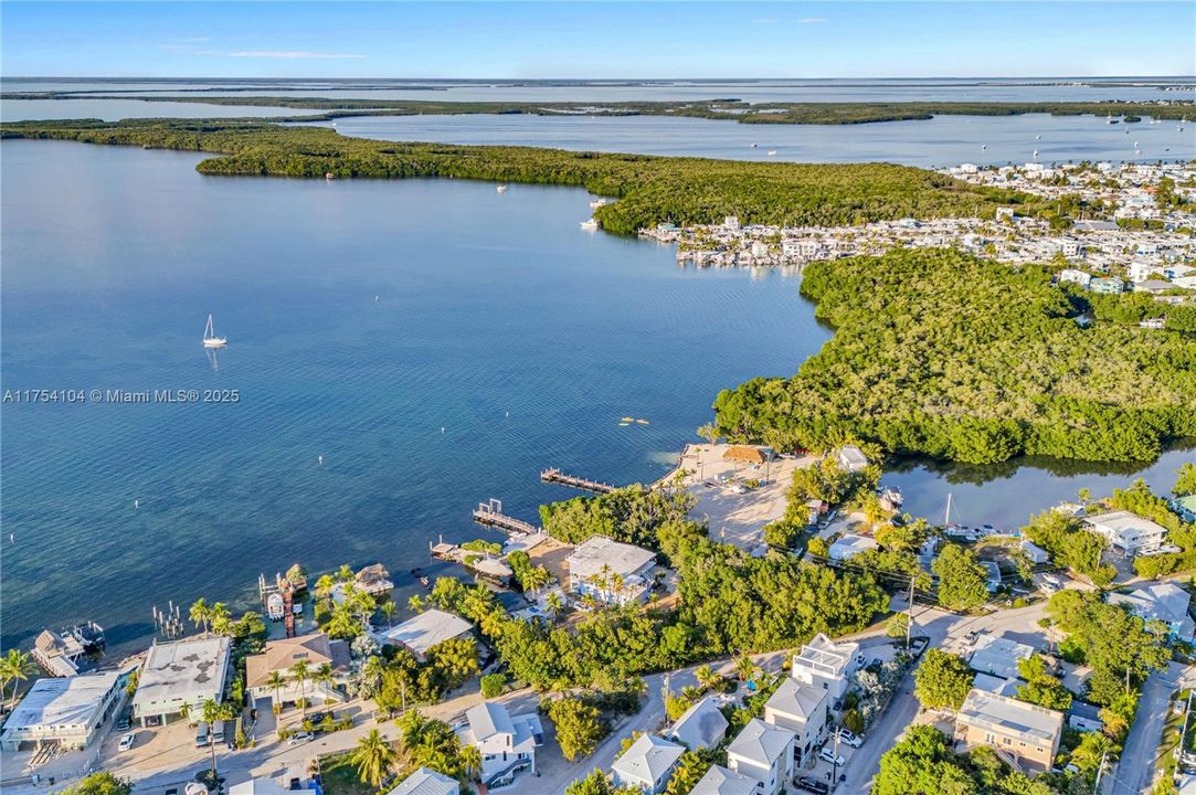 For Rent: $4,000 (3 beds, 2 baths, 1632 Square Feet)