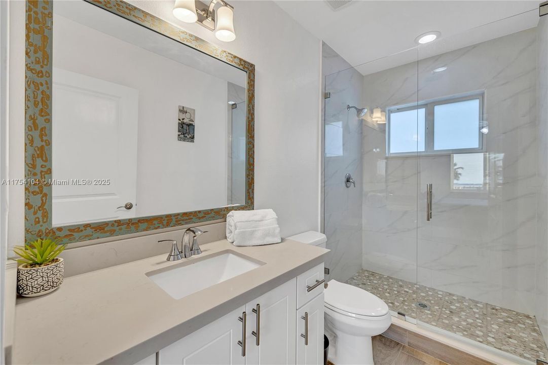 For Rent: $4,000 (3 beds, 2 baths, 1632 Square Feet)