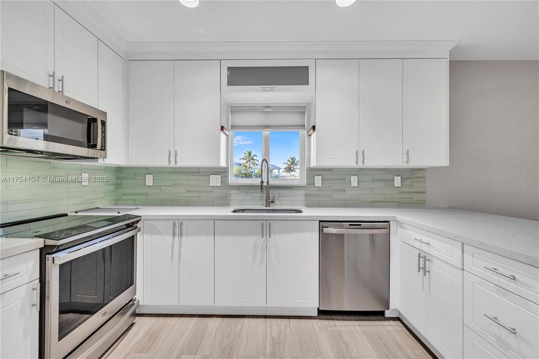 For Rent: $4,000 (3 beds, 2 baths, 1632 Square Feet)