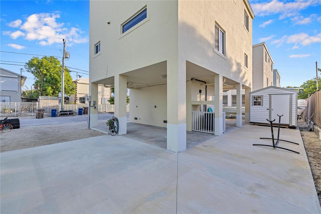 For Rent: $4,000 (3 beds, 2 baths, 1632 Square Feet)