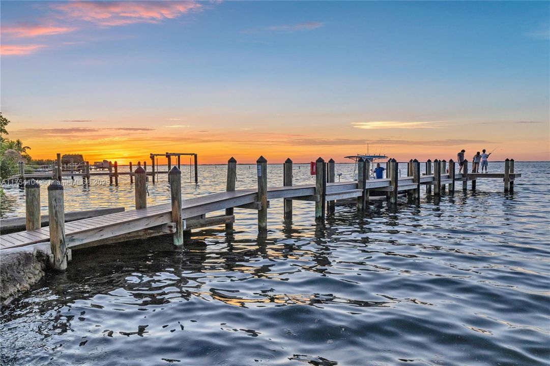 For Rent: $4,000 (3 beds, 2 baths, 1632 Square Feet)