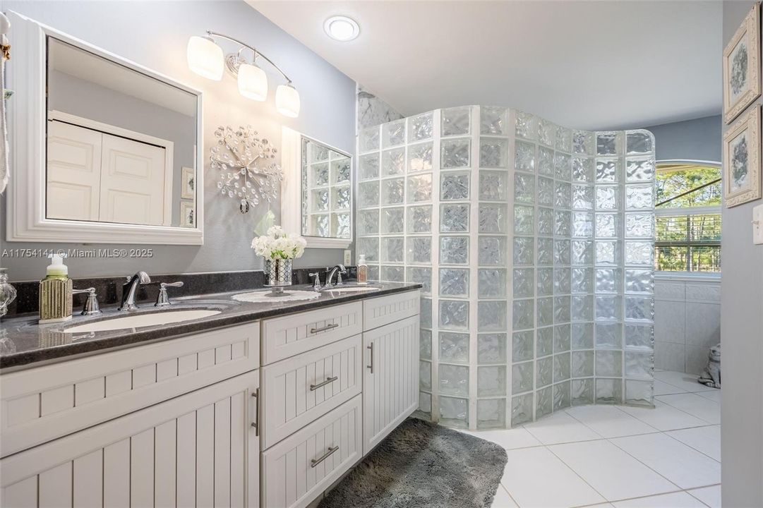 Recently Sold: $739,900 (3 beds, 2 baths, 0 Square Feet)