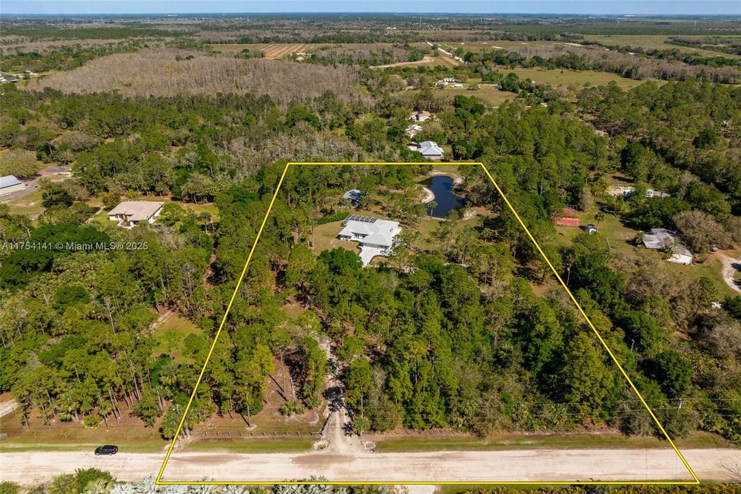 Recently Sold: $739,900 (3 beds, 2 baths, 0 Square Feet)