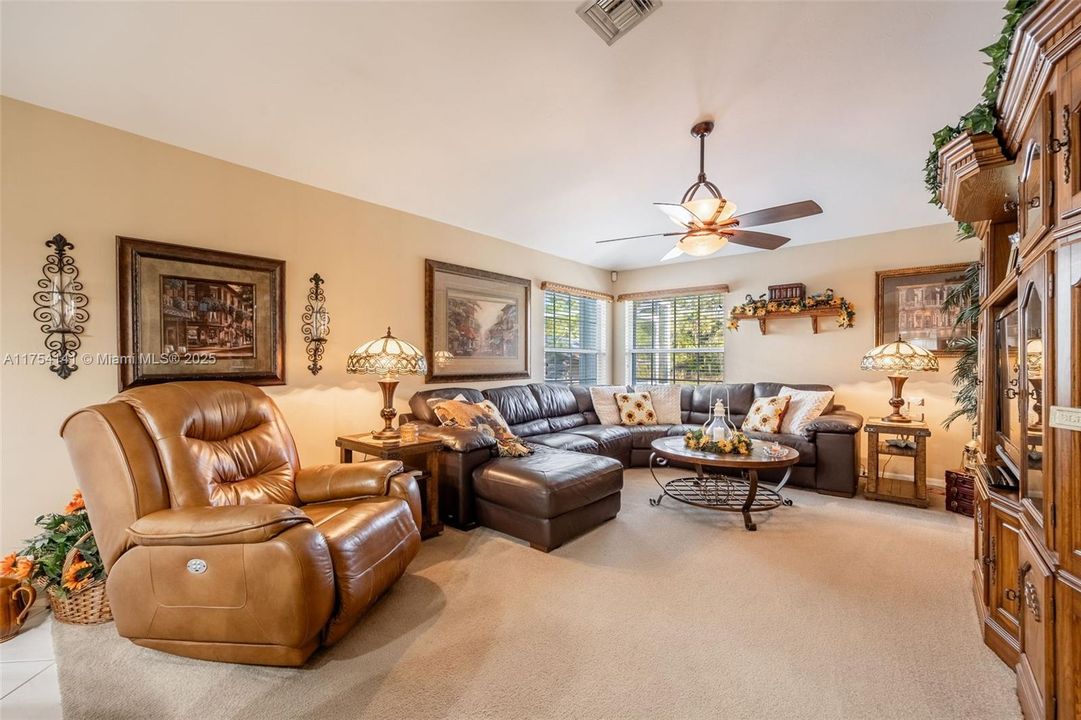 Recently Sold: $739,900 (3 beds, 2 baths, 0 Square Feet)