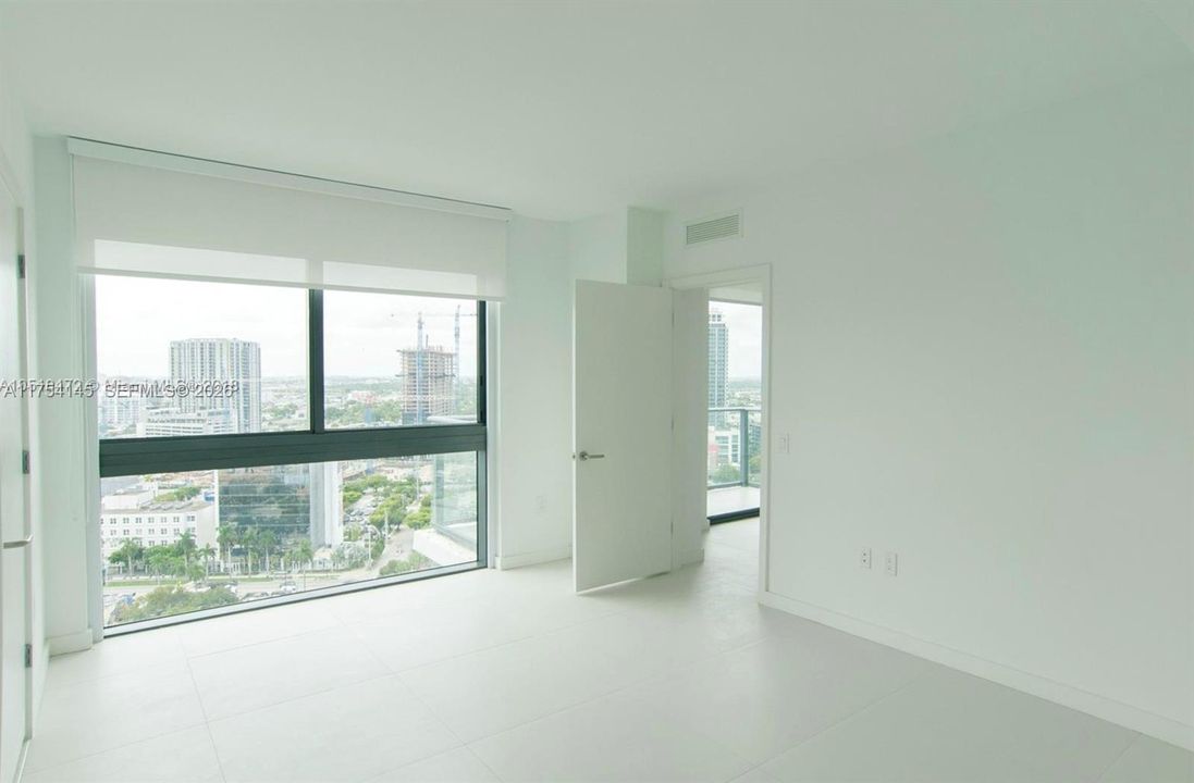 En Venta: $565,000 (2 camas, 2 baños, 944 Pies cuadrados)
