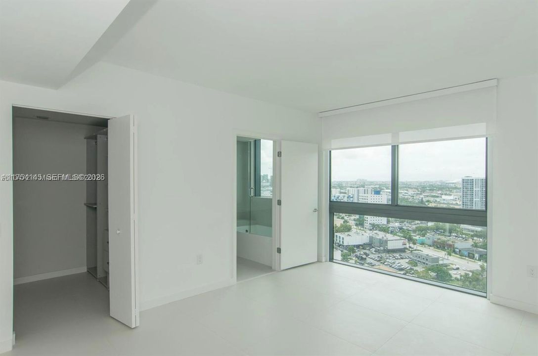En Venta: $565,000 (2 camas, 2 baños, 944 Pies cuadrados)