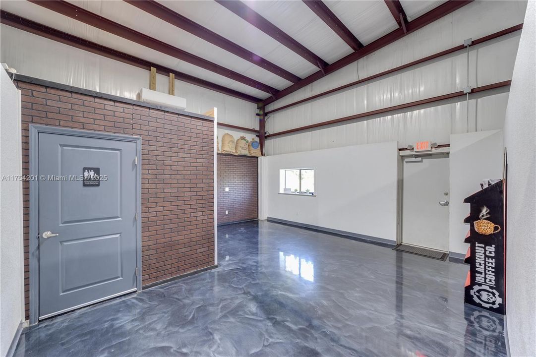 395 E Lincoln AveLaBelle, FL 33935