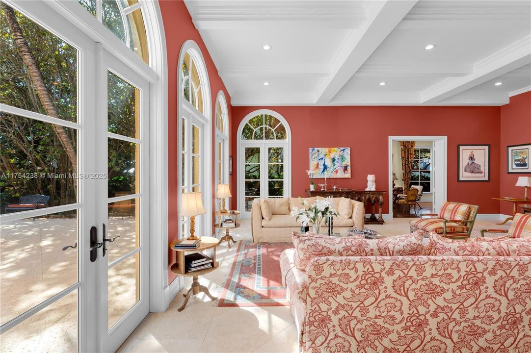 На продажу: $30,000,000 (6 спален, 6 ванн, 9552 Квадратных фут)