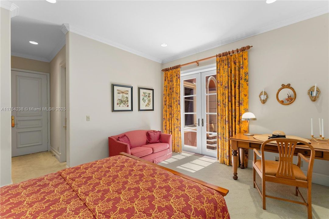 На продажу: $30,000,000 (6 спален, 6 ванн, 9552 Квадратных фут)