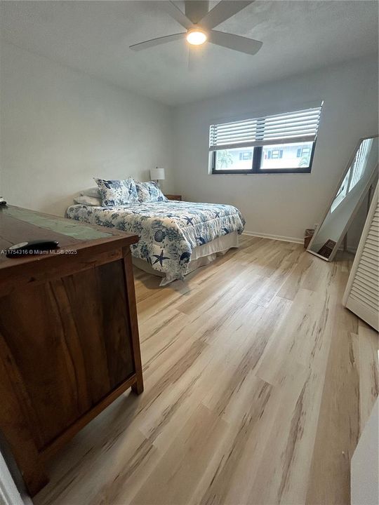 For Rent: $2,200 (2 beds, 2 baths, 1063 Square Feet)